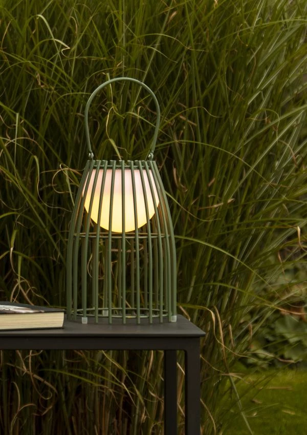 Lucide FJARA - Lampe de table Rechargeable Intérieur/Extérieur - Batterie/Piles - Ø 17,5 cm - LED Dim to warm - 1x0,3W 2800K/3200K - IP44 - Vert - ambiance 2